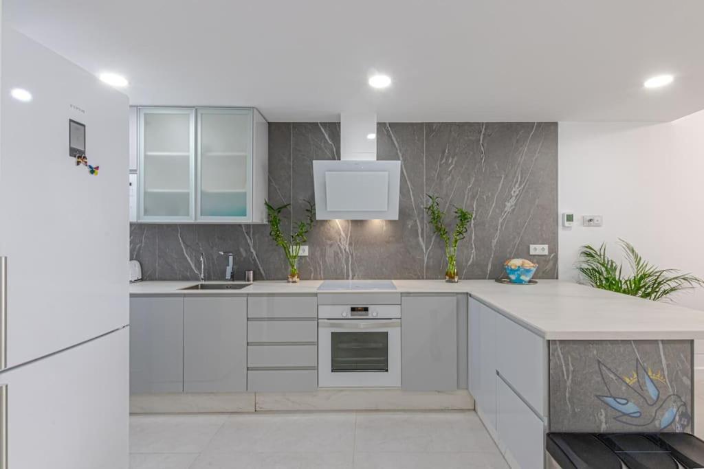 Puerto Marina Luxury 2Bdr Apartment With Sea View Benalmádena Buitenkant foto